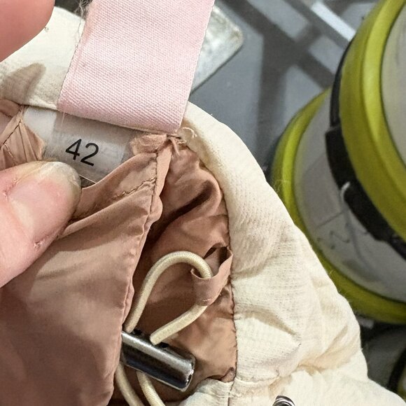 Oofwear The Shapes Lab Size 42 Cream Puffer Coat - Picture 3 of 6